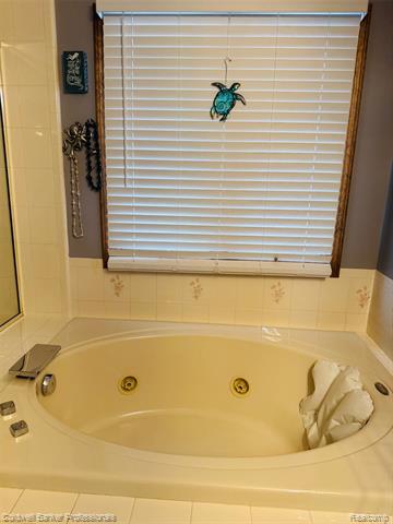 Builiding view twenty three for 412 Rosette, Holly, MI. 48442