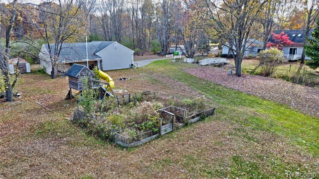 Builiding view fifty six for 4830 Stanton, Oxford, MI. 48371