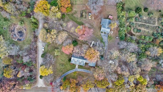 Builiding view fifty for 4830 Stanton, Oxford, MI. 48371