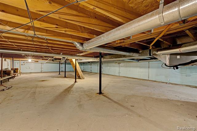 Builiding view forty five for 4830 Stanton, Oxford, MI. 48371