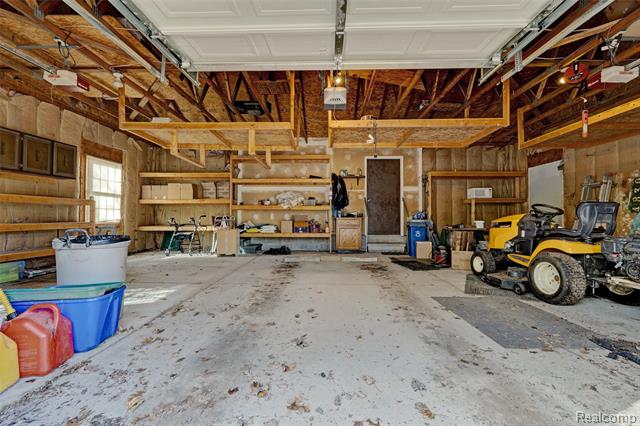 Builiding view forty seven for 4830 Stanton, Oxford, MI. 48371