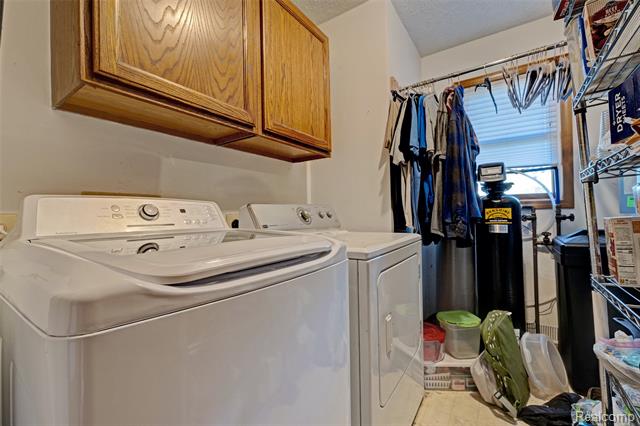 Builiding view nineteen for 4830 Stanton, Oxford, MI. 48371