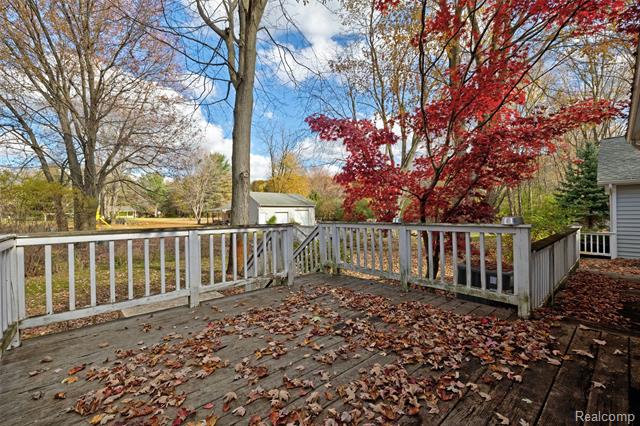 Builiding view seventy eight for 4830 Stanton, Oxford, MI. 48371