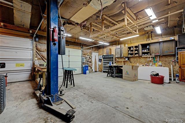 Builiding view sixty eight for 4830 Stanton, Oxford, MI. 48371