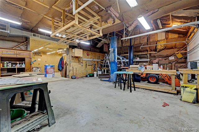 Builiding view sixty six for 4830 Stanton, Oxford, MI. 48371