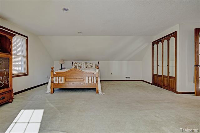 Builiding view thirty seven for 4830 Stanton, Oxford, MI. 48371