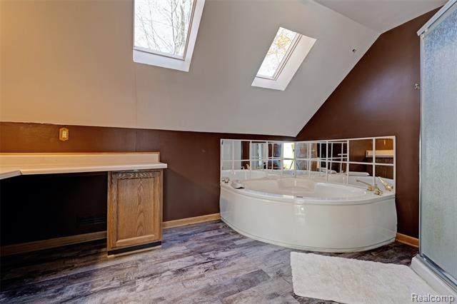 Builiding view thirty three for 4830 Stanton, Oxford, MI. 48371