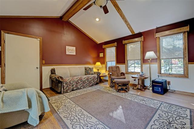 Builiding view twenty for 4830 Stanton, Oxford, MI. 48371