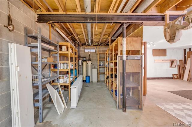 Builiding view forty six for 75 Ridgemont, Oxford, MI. 48370