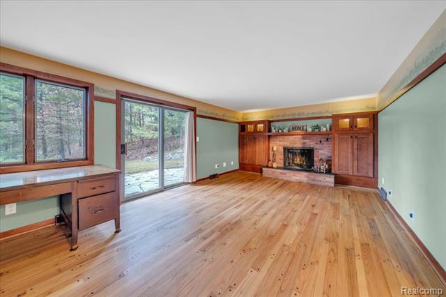 Builiding view thirty one for 75 Ridgemont, Oxford, MI. 48370