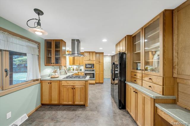 Builiding view twenty eight for 75 Ridgemont, Oxford, MI. 48370