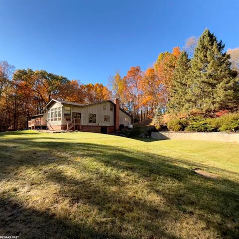 Builiding view eight for 1185 Barr, Oxford, MI. 48370