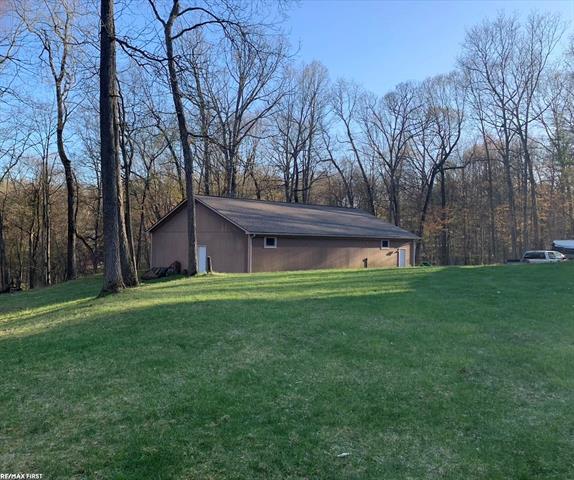 Builiding view five for 1185 Barr, Oxford, MI. 48370