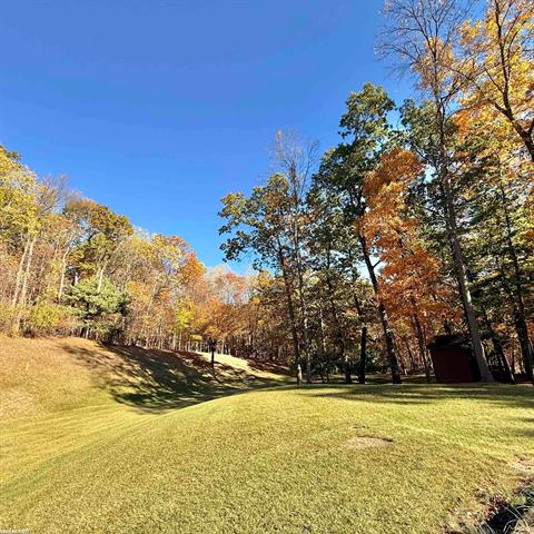 Builiding view ten for 1185 Barr, Oxford, MI. 48370