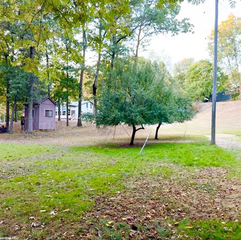 Builiding view thirty one for 1185 Barr, Oxford, MI. 48370