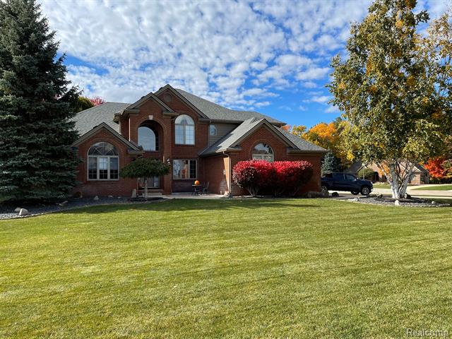 front view for 1628 Royal Birkdale Dr, Oxford, Mi. 48371