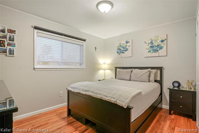 Builiding view seventeen for 311 Teelin, Oxford, MI. 48371