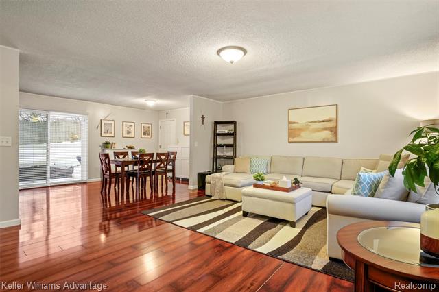 Builiding view six for 311 Teelin, Oxford, MI. 48371