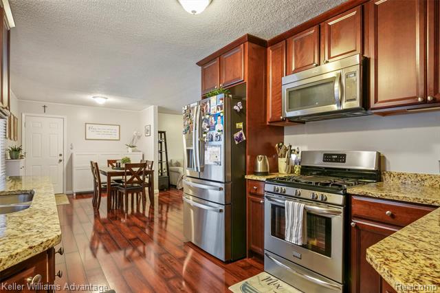 Builiding view thirteen for 311 Teelin, Oxford, MI. 48371