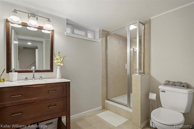 Builiding view twenty nine for 311 Teelin, Oxford, MI. 48371