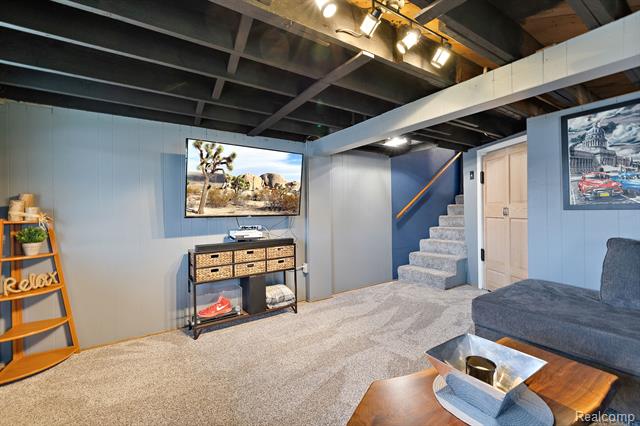 Builiding view forty one for 3529 Lakeview, Ortonville, MI. 48462