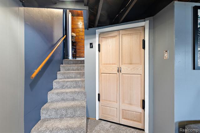 Builiding view forty three for 3529 Lakeview, Ortonville, MI. 48462