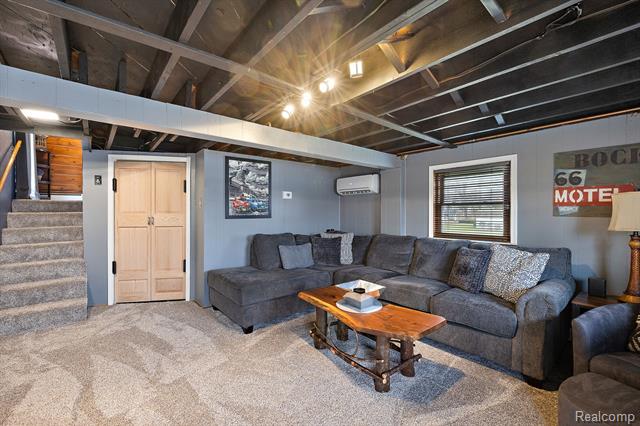 Builiding view forty for 3529 Lakeview, Ortonville, MI. 48462