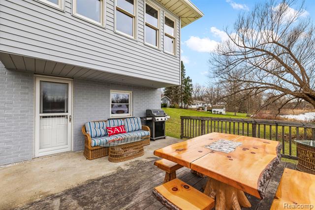 Builiding view fourteen for 3529 Lakeview, Ortonville, MI. 48462