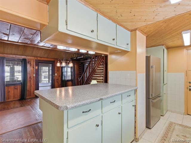 Builiding view thirteen for 2098 Dunwoodie, Ortonville, MI. 48462