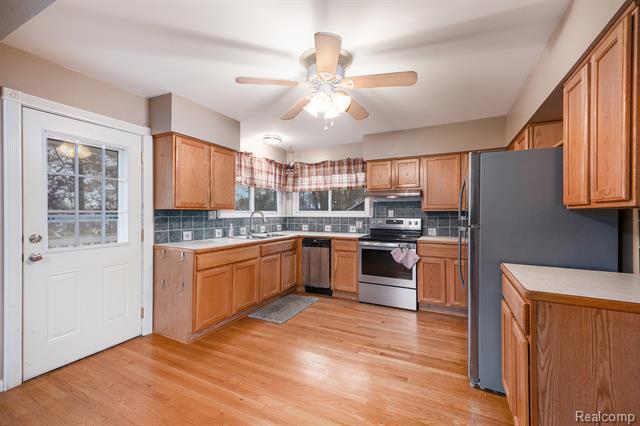 Builiding view five for 2080 Dunwoodie, Ortonville, MI. 48462