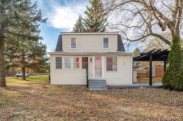 Builiding view forty one for 3520 W Drahner, Oxford, MI. 48371