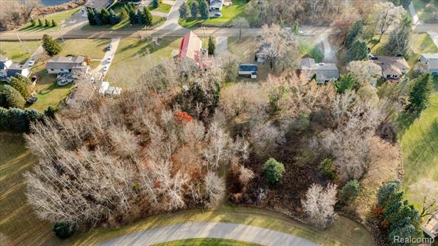 Builiding view thirty seven for 3520 W Drahner, Oxford, MI. 48371