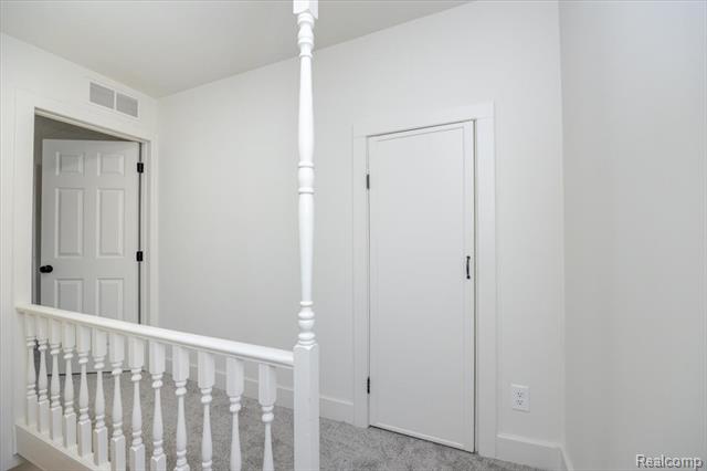 Builiding view twenty eight for 3520 W Drahner, Oxford, MI. 48371