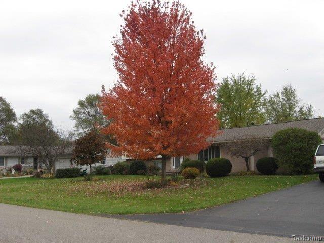 front view for 505 Broad Meadow Blvd, Oxford, Mi. 48371