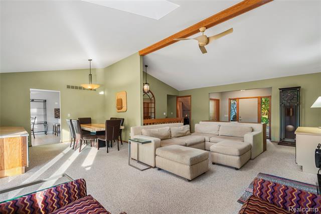 Builiding view seventeen for 990 Brewer, Leonard, MI. 48367