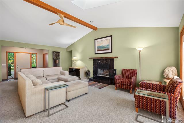 Builiding view sixteen for 990 Brewer, Leonard, MI. 48367