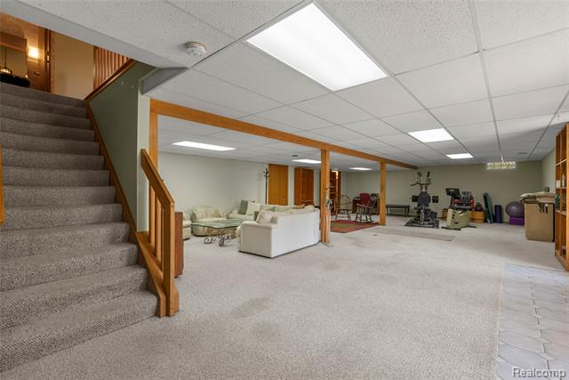 Builiding view twenty seven for 990 Brewer, Leonard, MI. 48367