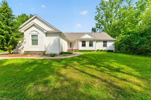 front view for 1654 Seymour Lake Rd, Oxford, Mi. 48371