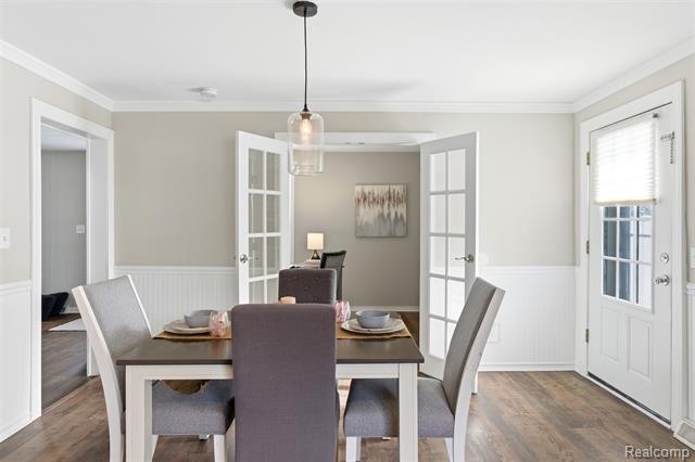 Builiding view nineteen for 18 Park, Oxford, MI. 48371