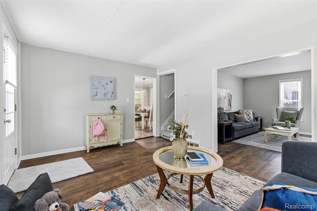 Builiding view twelve for 18 Park, Oxford, MI. 48371