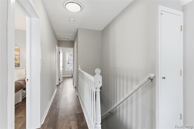 Builiding view twenty four for 18 Park, Oxford, MI. 48371