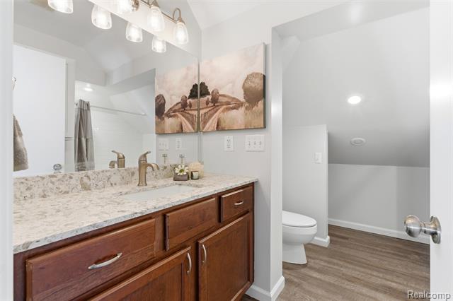 Builiding view twenty seven for 18 Park, Oxford, MI. 48371