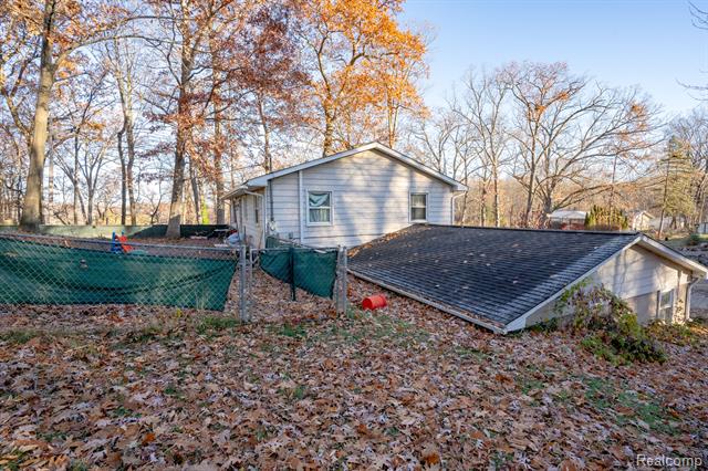 Builiding view twenty five for 1636 Inner, Ortonville, MI. 48462