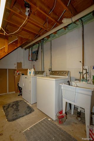 Builiding view twenty four for 1636 Inner, Ortonville, MI. 48462