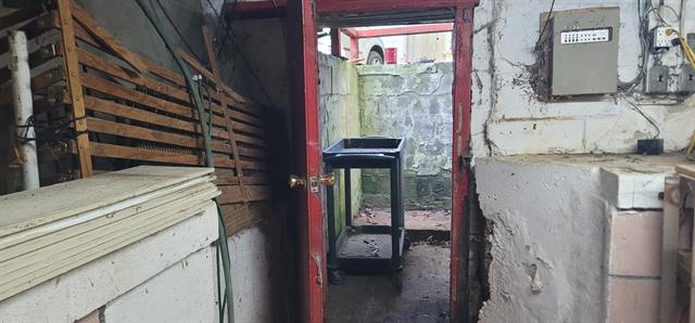 Builiding view thirty nine for 519 E Glass, Ortonville, MI. 48462