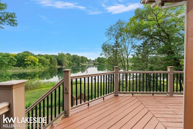 Builiding view fourteen for 1455 Oak Ridge, Oxford, MI. 48371