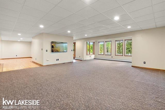 Builiding view sixty eight for 1455 Oak Ridge, Oxford, MI. 48371