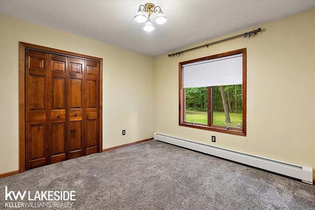 Builiding view sixty one for 1455 Oak Ridge, Oxford, MI. 48371