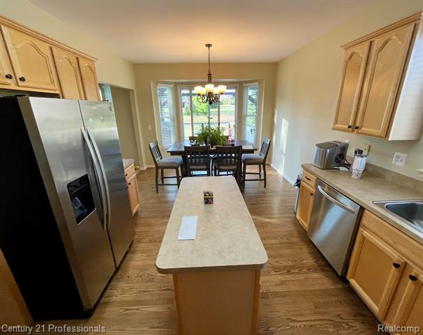 Builiding view four for 778 W Peninsula, Oxford, MI. 48371