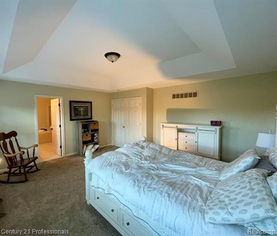 Builiding view seventeen for 778 W Peninsula, Oxford, MI. 48371